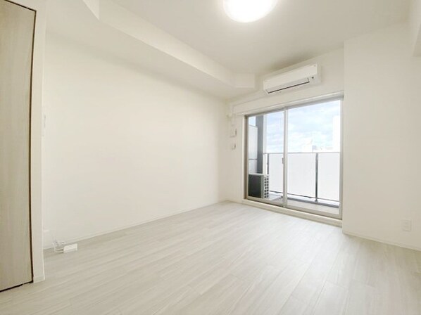 ディアレイシャス名古屋太閤通IIIの物件内観写真